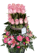 Cargar imagen en el visor de la galería, Jardinera para mamá