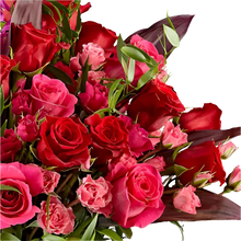 Cargar imagen en el visor de la galería, Arreglo Rosas Rojas Orquídeas San Valentín 24H Bogotá | Amor Entrega Inmediata