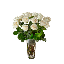 Cargar imagen en el visor de la galería, Ramo de rosas blancas de tallo largo