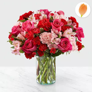 Imagen de referencia arreglo mediano. Encuentra el regalo perfecto para San Valentín con Conciliadora Flores ¡Sorprende a esa persona especial con la belleza y el significado de las flores! Demostrarás tu cariño y amor de una manera única y memorable. Floristería Flores Para Regalo.