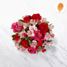 Cargar imagen en el visor de la galería, Imagen de referencia arreglo pequeño vista desde arriba. Encuentra el regalo perfecto para San Valentín con Conciliadora Flores ¡Sorprende a esa persona especial con la belleza y el significado de las flores! Demostrarás tu cariño y amor de una manera única y memorable. Floristería Flores Para Regalo.