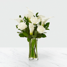 Cargar imagen en el visor de la galería, Bouquet elegante blanco, Flores para Regalo, flores, arreglos, decoraciones, flores para toda ocasión, Flores 24 horas