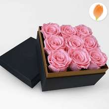 Cargar imagen en el visor de la galería, Rosas de Luxe, Arreglo de flores, envía flores a Colombia desde USA, Flores para regalo y Flores 24 horas Doral Roses Miami