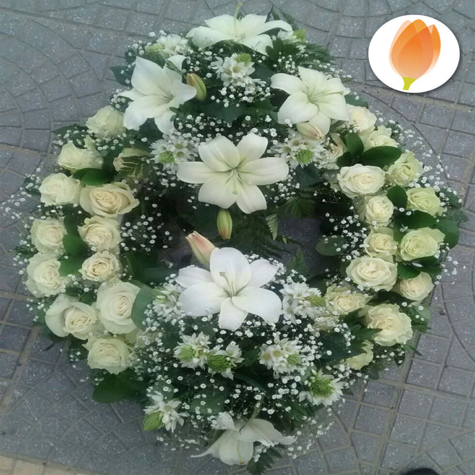 Arreglo Fúnebre en rosas Blancas - Flores 24 Horas