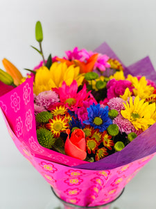 Offer Surprise Flowers in Bouquet